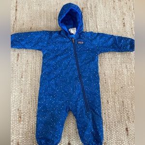 Reversible Patagonia Constellation print puffer snow suit